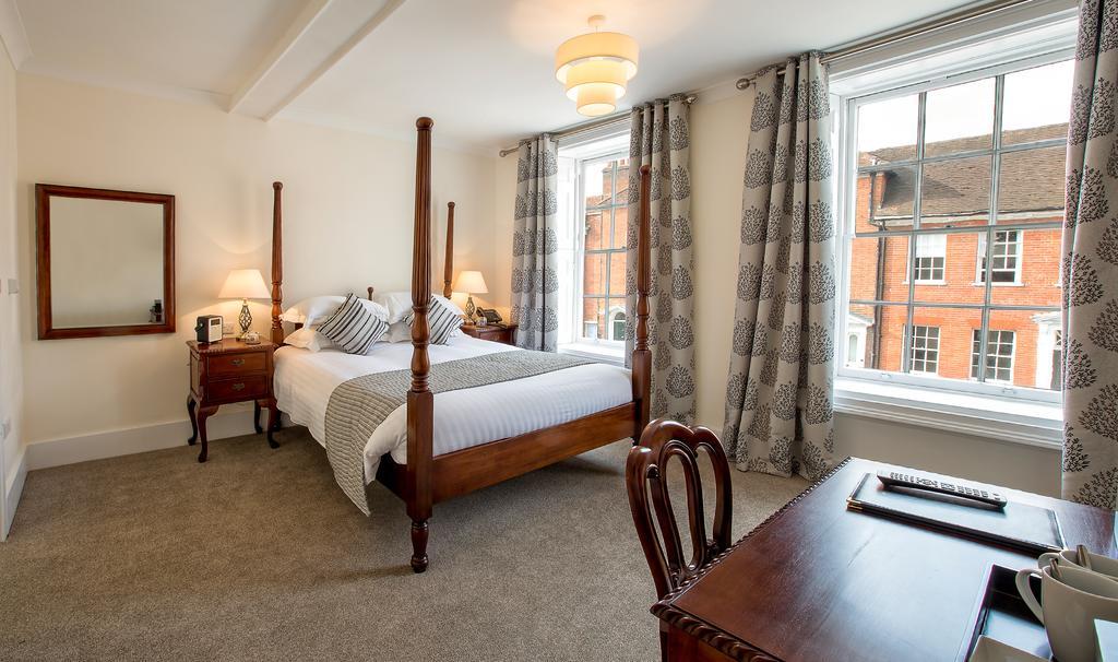 The Bishops Table Hotel Farnham  Exteriör bild